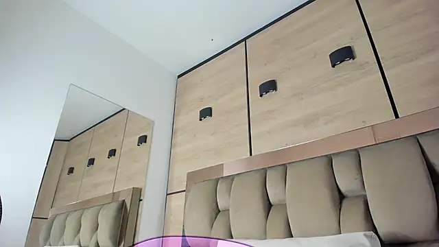 karol_lewiss লাইভ XXX চ্যাট