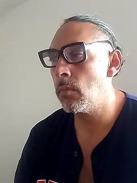 Онлайн чат XXX Big_vittollo