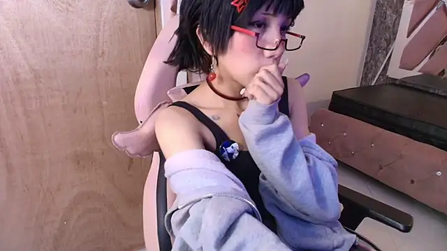 Terraelowen's Live XXX Chat