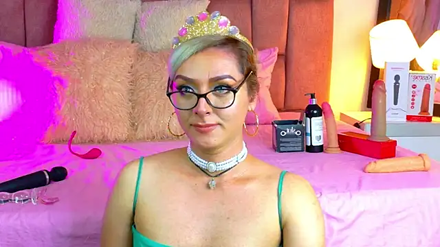 Lunitaa_Diva live XXX chat