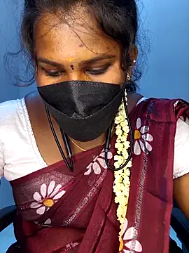 Tamil_flowergril Adlı Modelin Web Kamerası Şovu