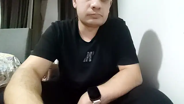 YakisikliSikici – Live XXX-chat