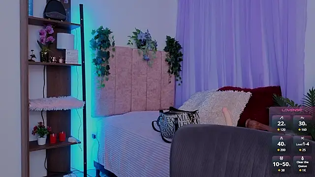 Chat XXX en directo de emilyrouxe