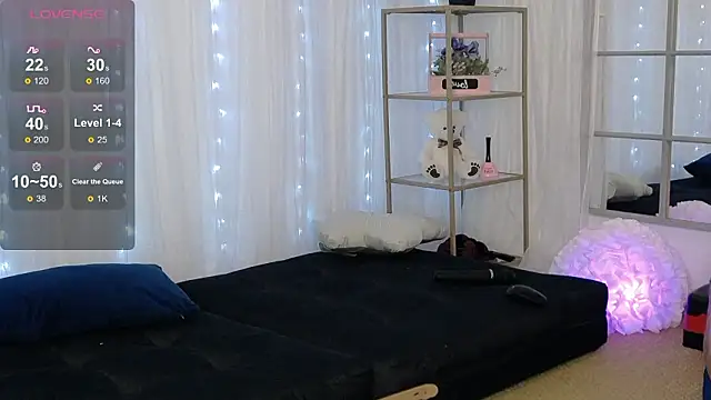 SarahRaynex's Live XXX Chat