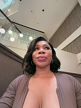 Chat XXX ao vivo de Belle___