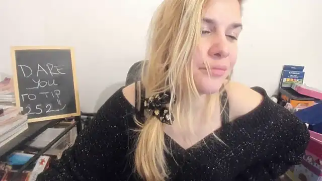 new_but_cute Live XXX-Chat