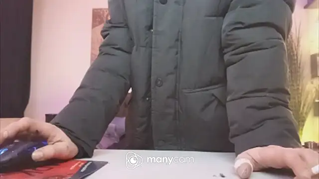 der_dino30 Live XXX-chat