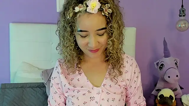 Živý XXX chat Charlotte11-11