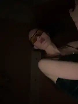 Flossy_Vettien Live XXX chat