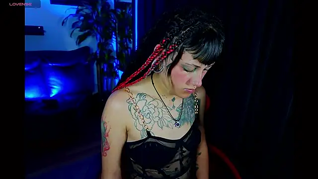 XXX chat uživo modela _sharlotte777