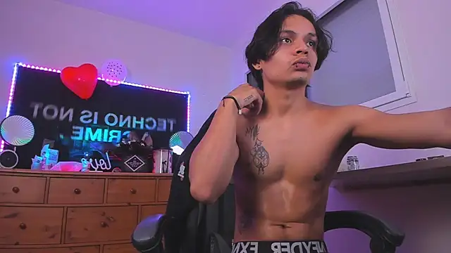 XXX chat uživo modela Seth_Molly