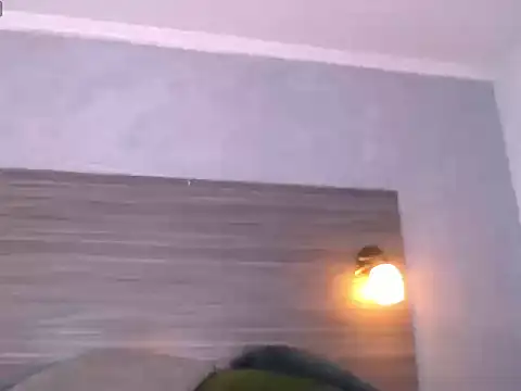 Show modela WilThePasive na web-kameri