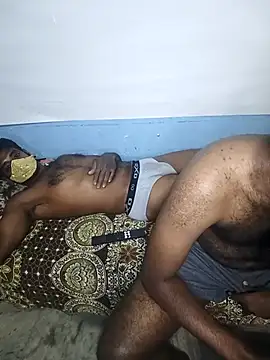 Tinku_1324 webkamerás műsora