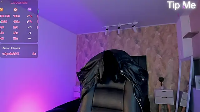 Онлайн чат XXX april_dumont