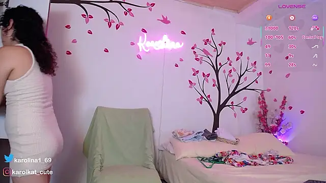 Chat +18 de Karolina_1 ao vivo