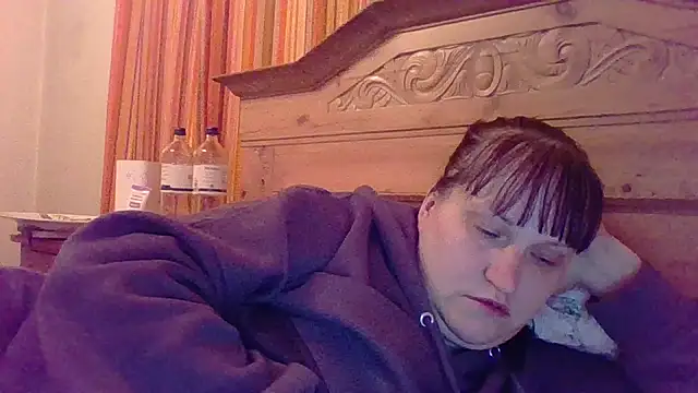 Show modela _squirty_cum_lady_ na web-kameri