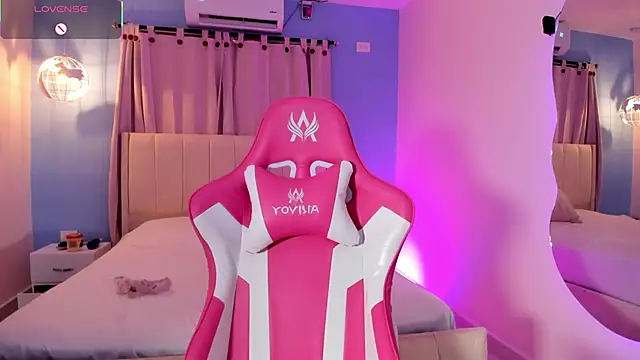 LOU_22_ Pertunjukan Webcam