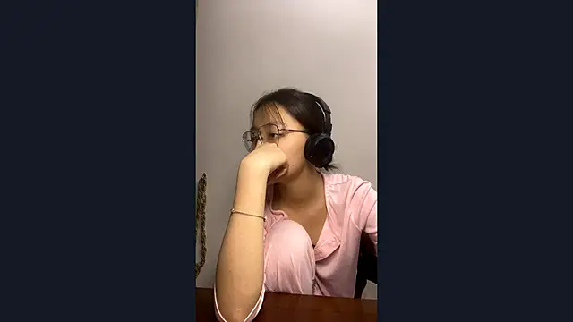 LinaClous 라이브 XXX 채팅