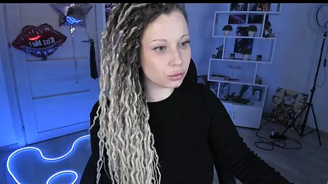 HoneySallyMoore Chat XXX in diretta