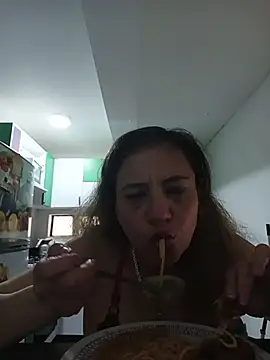 sasi_luna Adlı Modelin Canlı XXX Sohbeti