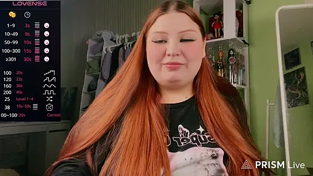 Chat XXX en directo de Helen_Shine