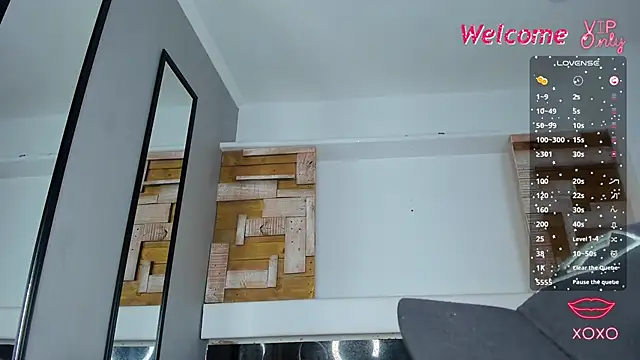 AmberAdams_ – Naživo XXX chat