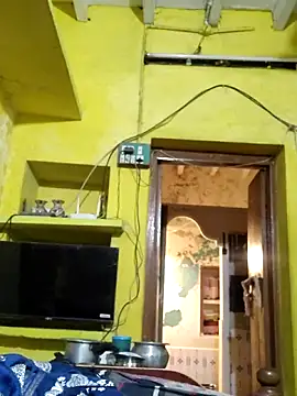 Chatroom XXX en direct de Rojatelugu89