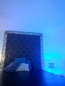 Chat +18 de Adel_Nesbiit ao vivo