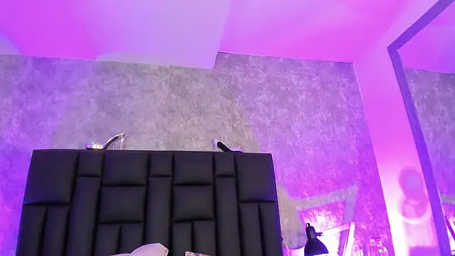 Chatroom XXX en direct de crystaldarliing