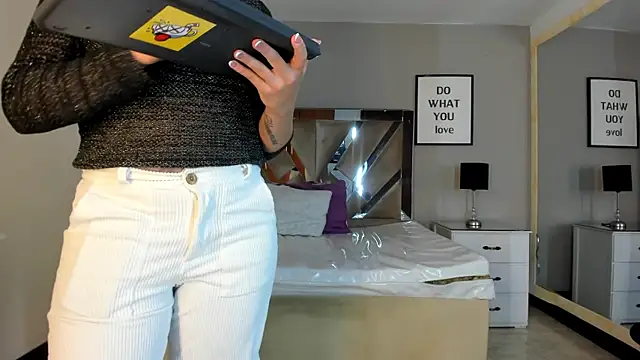 cellestehot – Naživo XXX chat