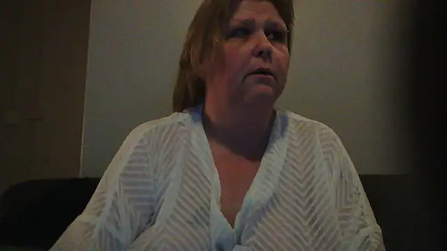 Chatroom XXX en direct de Sylviastar46