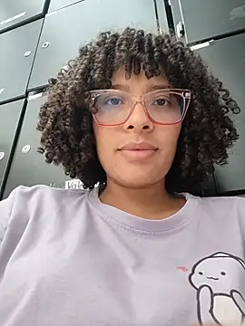 DannaBerry: διαδικτυακό σόου στην κάμερα