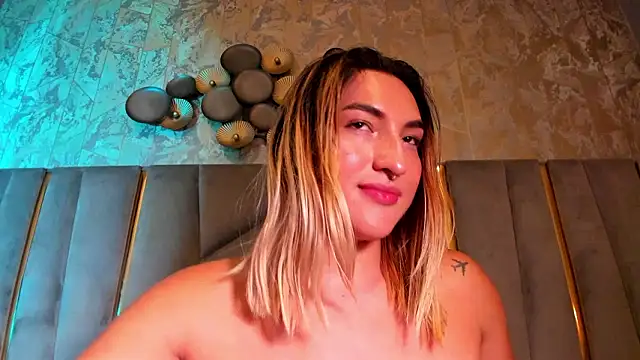 XXX chat uživo modela TomLondon_