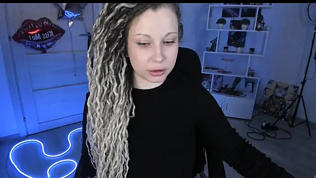 HoneySallyMoore – Live XXX-chat