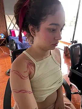 lana_rousse01 – Naživo XXX chat