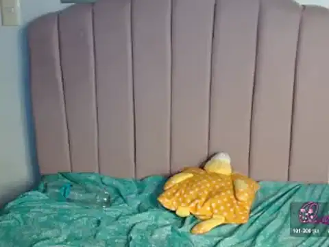 Juliana__lx Adlı Modelin Canlı XXX Sohbeti