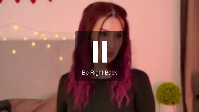 ElisMuse Chat XXX in diretta