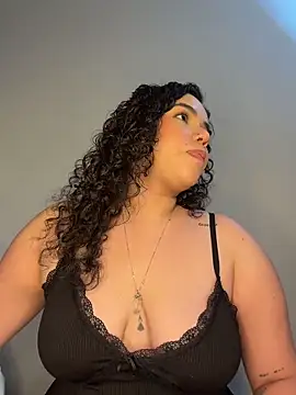 krisstenSantos – Live XXX-chat