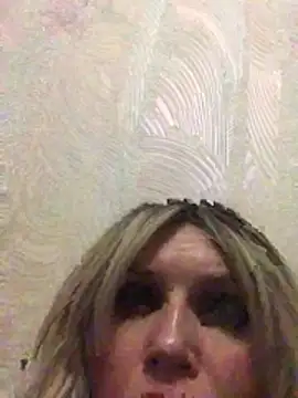 Snejnaya live XXX chat