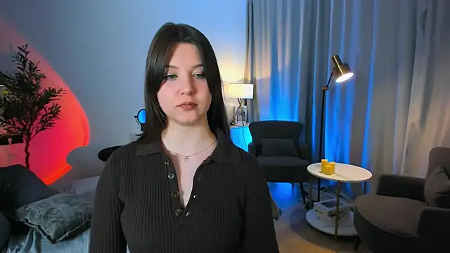 ElizaMildのライブXXXチャット