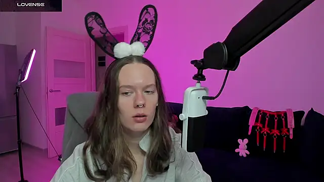 Goddess_of_Fertility Chat XXX live