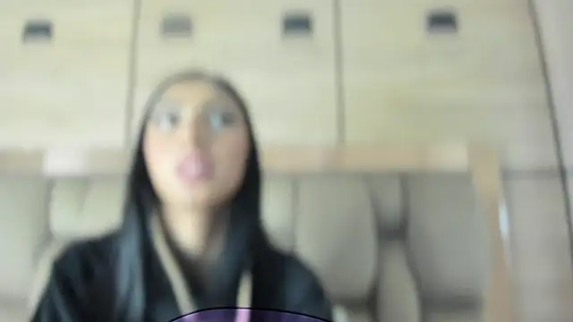 karol_lewiss Chat XXX live