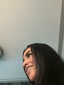 Chat +18 de Leslie_Bussh_ ao vivo