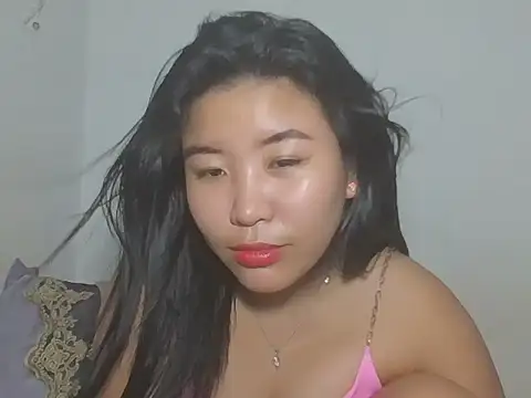 Zyeiii 即時 XXX 聊天