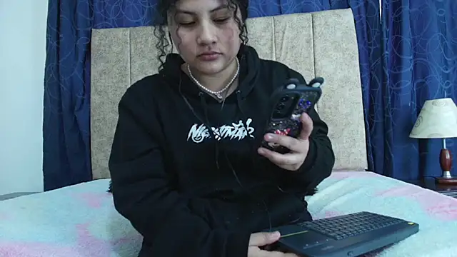 Baby_dirtn Live XXX chat