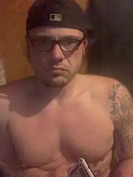 Ldnick69 élő XXX-chatje