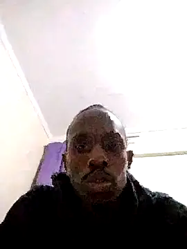 Ronaldronny758 – Naživo XXX chat