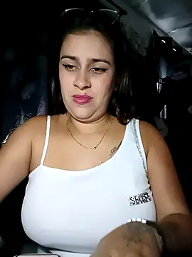 XXX chat uživo modela MariBelle1