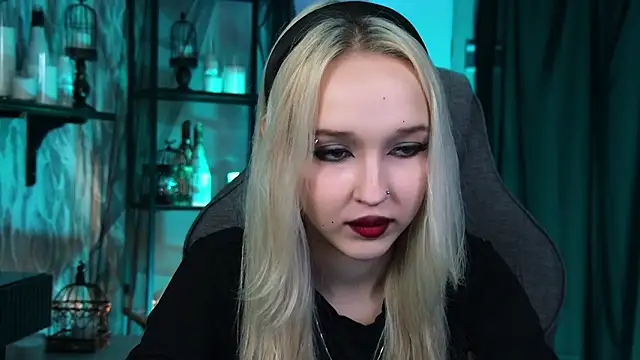 Chat +18 de MaoqiBeverly ao vivo