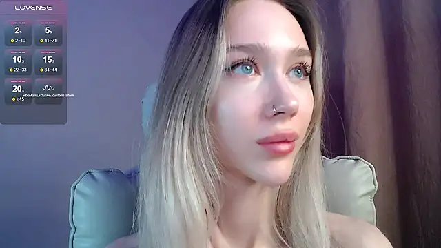 Des_chn Live XXX chat